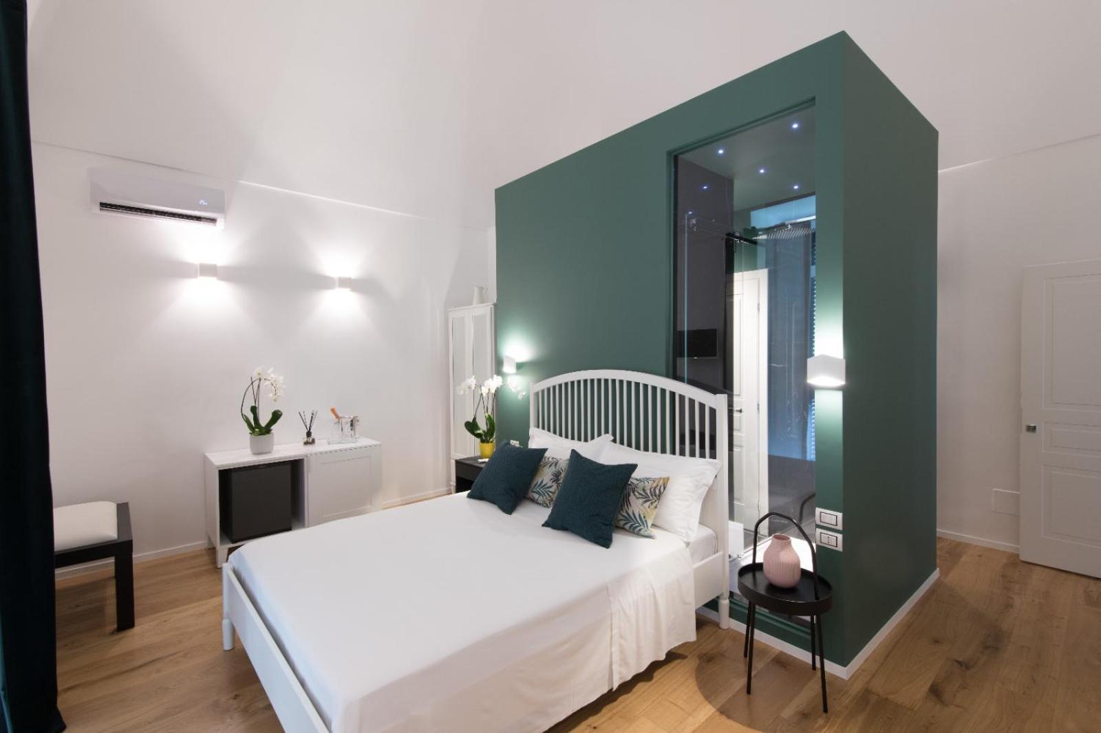 Double Room Superior with Balcony,1554521839:JPEG