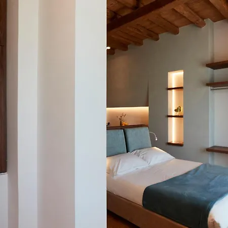 B&B Suite Home Trani-2