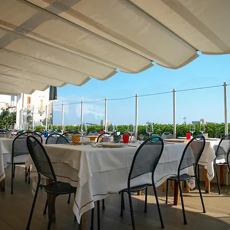 La Banchina Luxury Suites-3